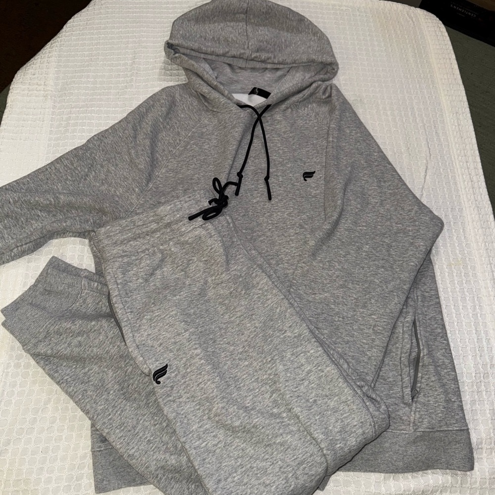 Fabletics Men's Light Gray Crewneck Hoodie & Joggers Set